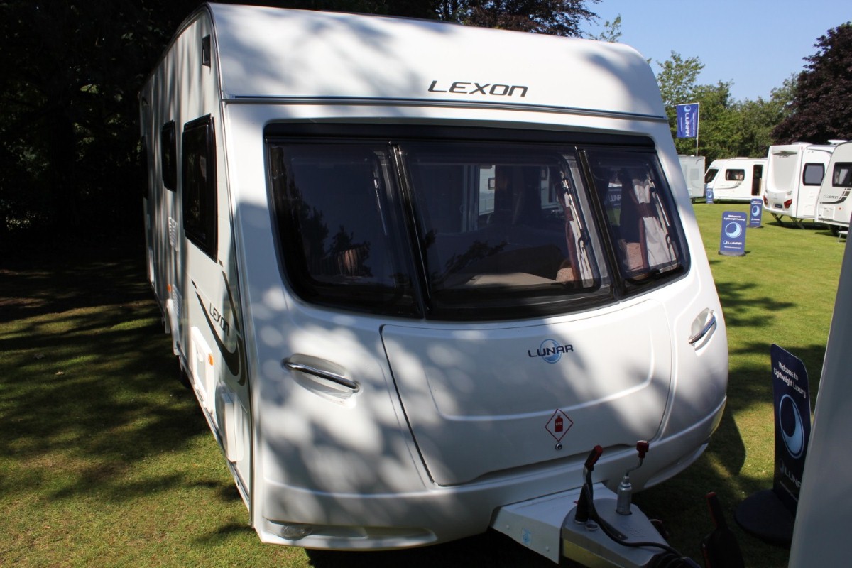 Lunar Lexon