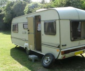 This 1989 Mirage VIP is a fine example of Coachman's superior build quality