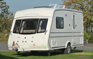 The Vanmaster Darwin 440 features a traditional exterior design