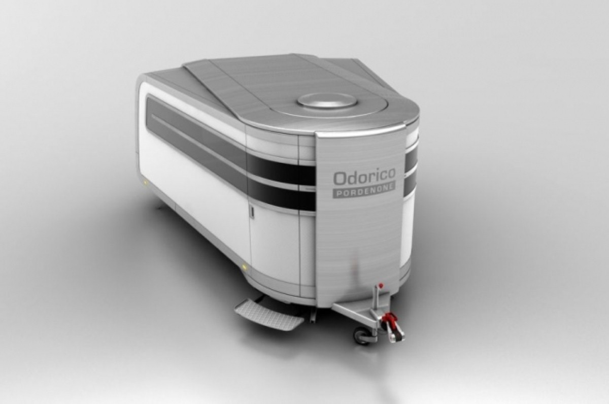 The Odorico Pordenone is finished in brushed aluminium