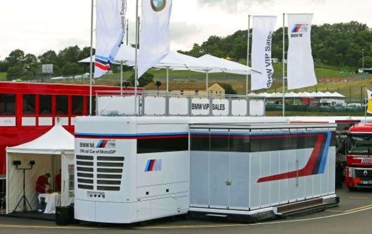 The fifth round of the MotoGP at Mugello featured the unveiling of a new motorhome from BMW M
