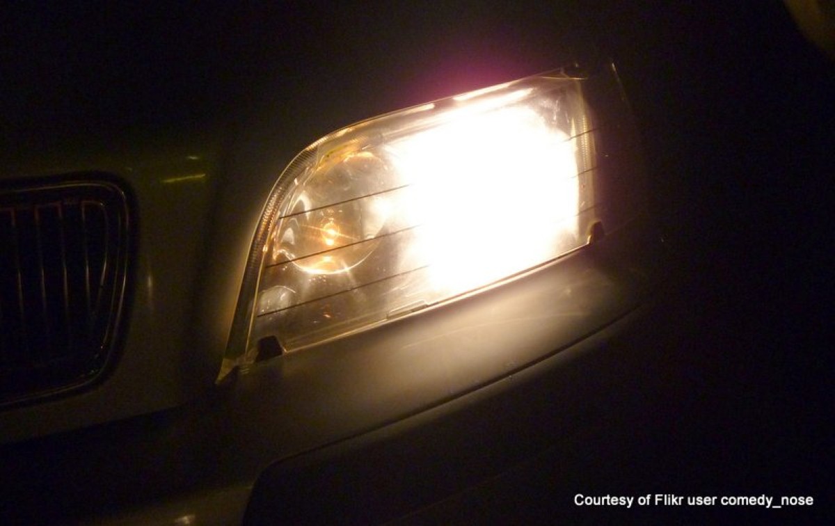 Caravanners and motorhomes owners especially should be wary of 'flash for cash' scams