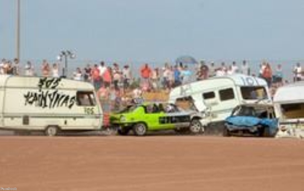 Caravans? Racing? Yes!