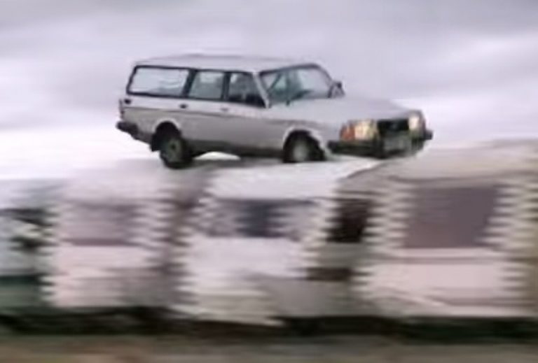 Video Top Gear caravan jump