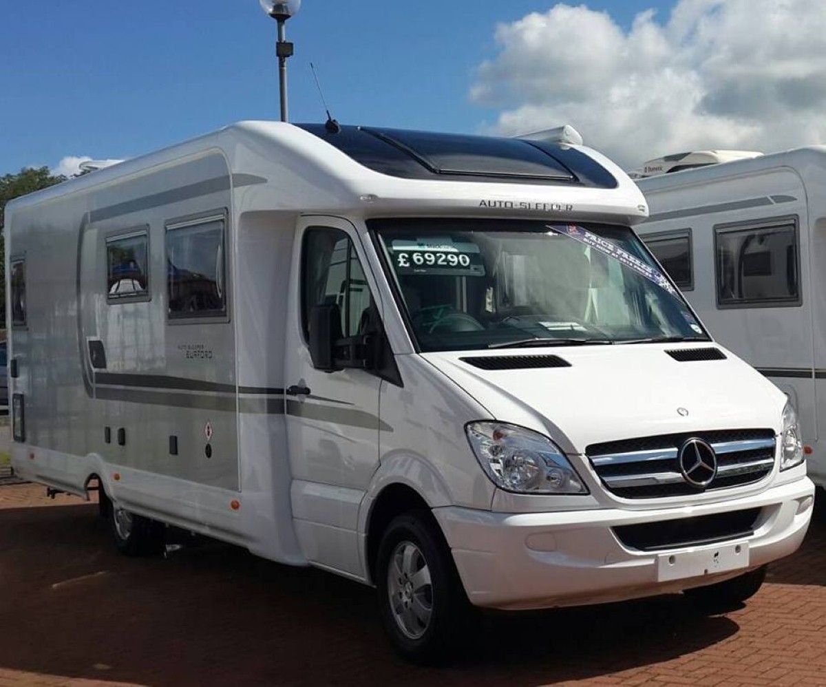 Auto-Sleeper van