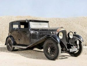 1929 Bentley stowed away in family home's barn for 30 years