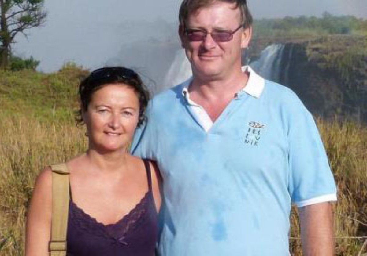 Karen and David will hit the road in an all-new Elddis Encore 254