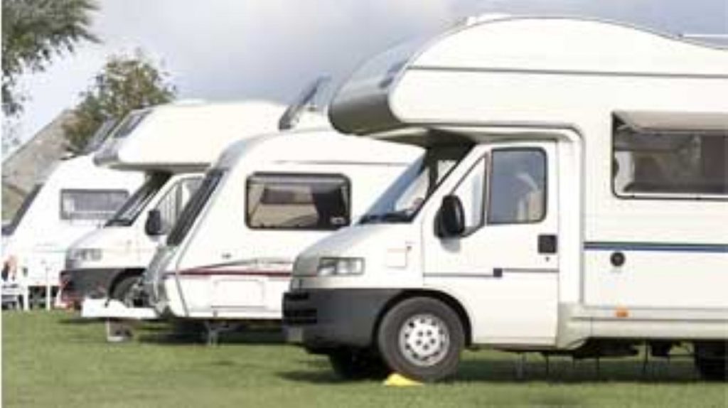 Caravans vs Motorhomes