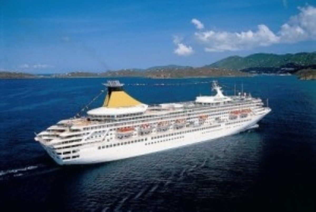 P&O's decision to cut costs is predicted to have a positive impact on the growth of Hull's tourism industry