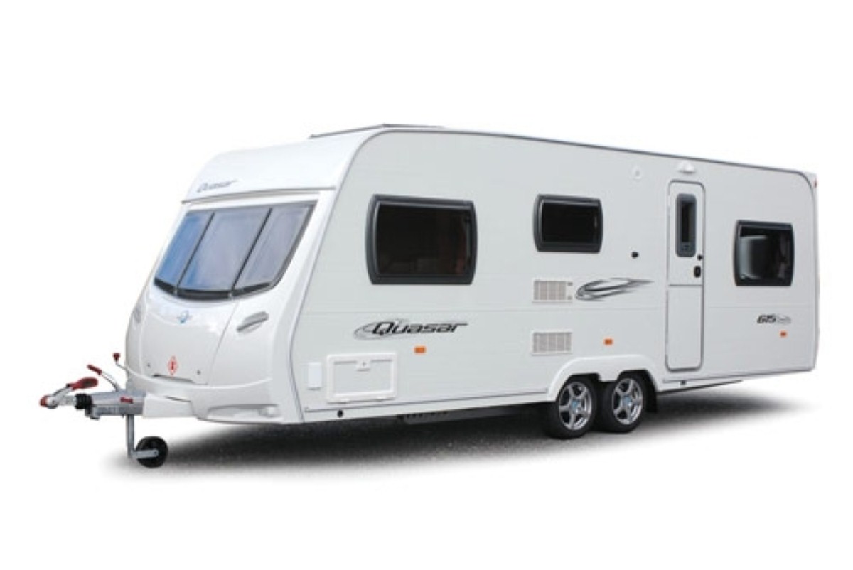 Lunar Caravans renovate 1972 Lunar Venus Mark II for 40th anniversary