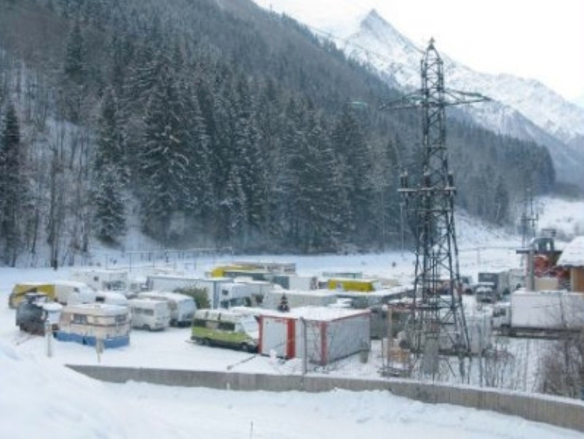 Going skiing is a great experience- but what is it like with a caravan?
