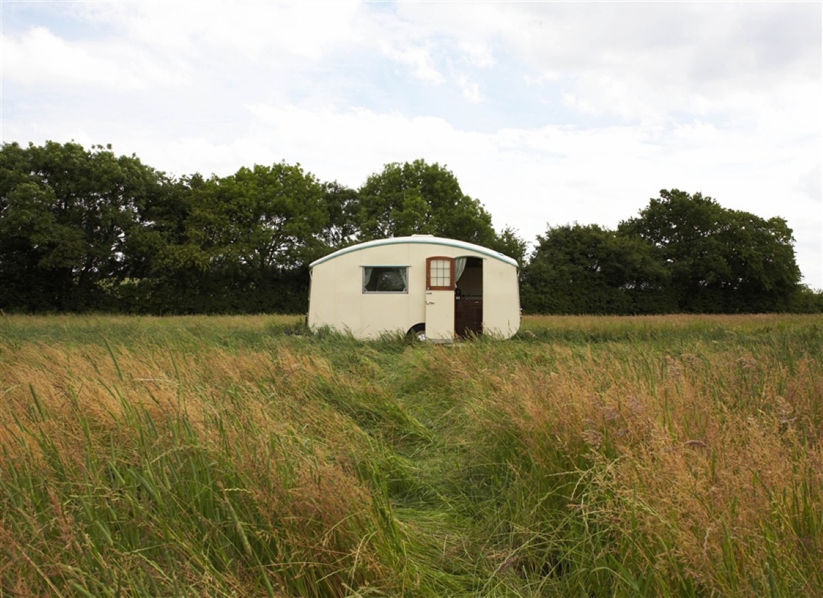 The book explores how people refurbish and customise their caravans