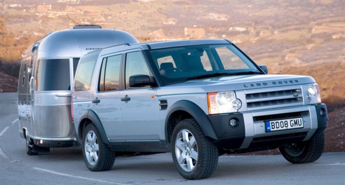 Land Rover's Discovery 3 won the Best Used 4x4 in the What Car? Magazine Awards