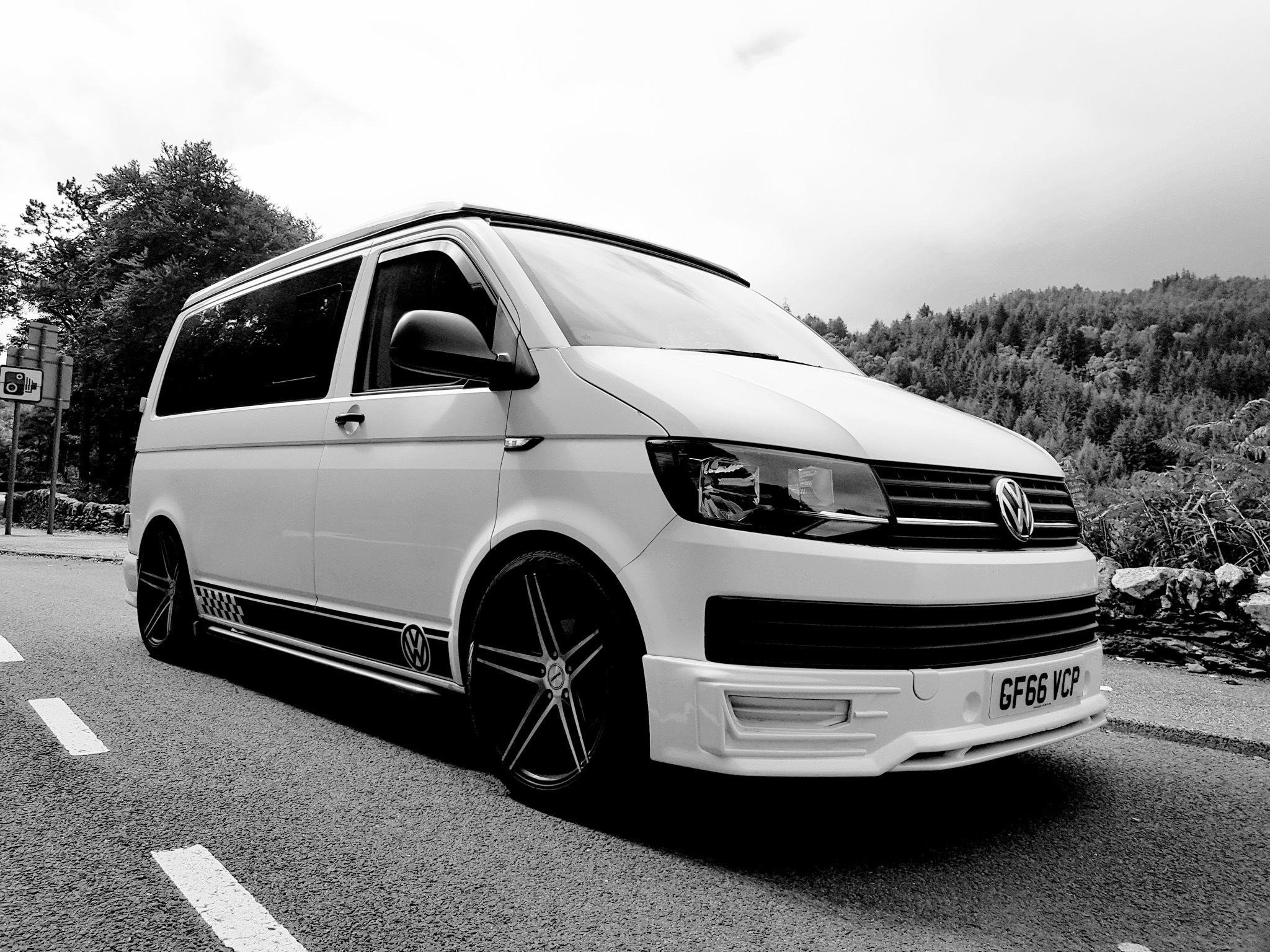 The Starlight VW T6 from Camplify